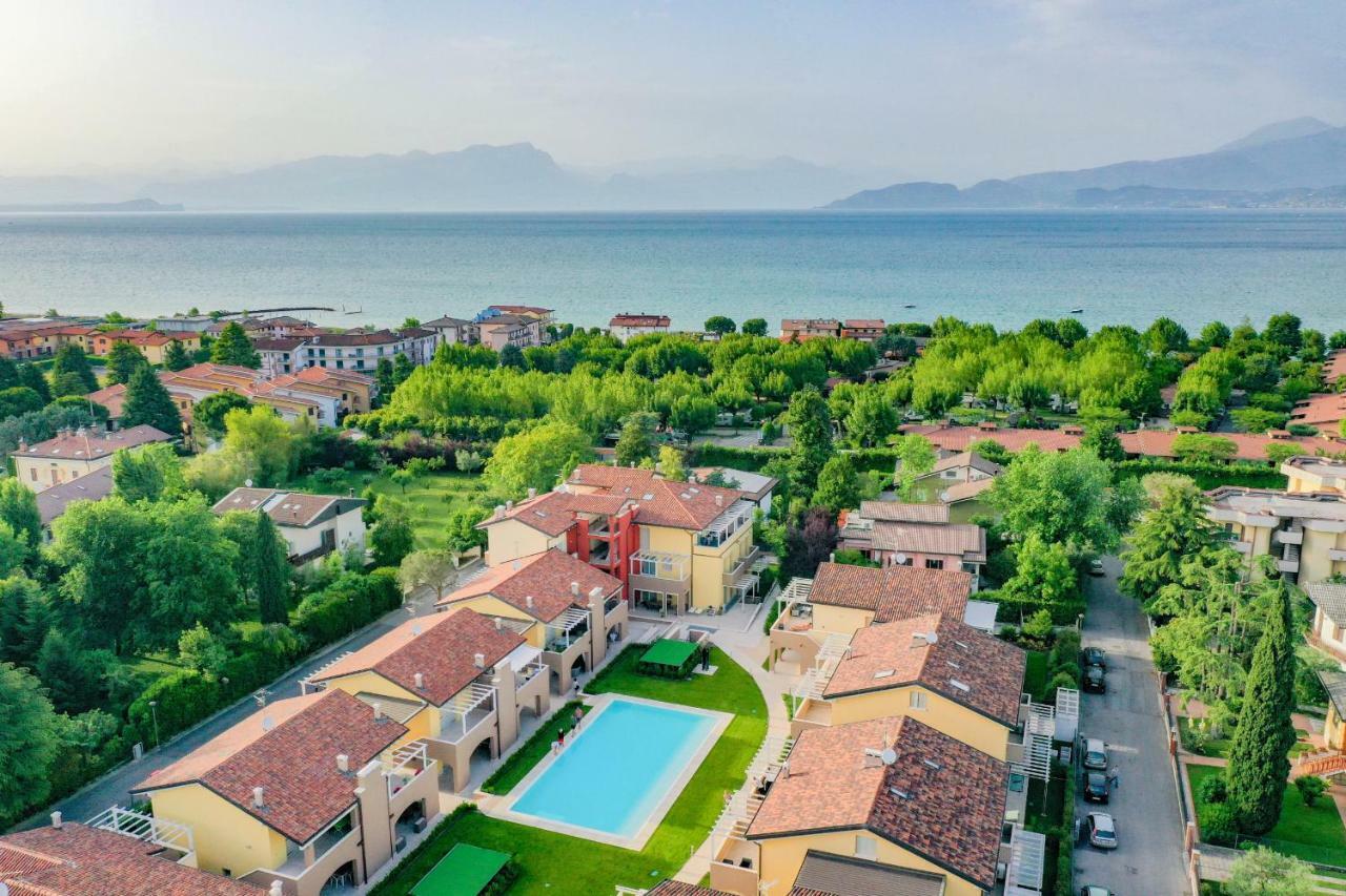 My Peschiera Family Home Deluxe ペスキエーラ・デル・ガルダ エクステリア 写真